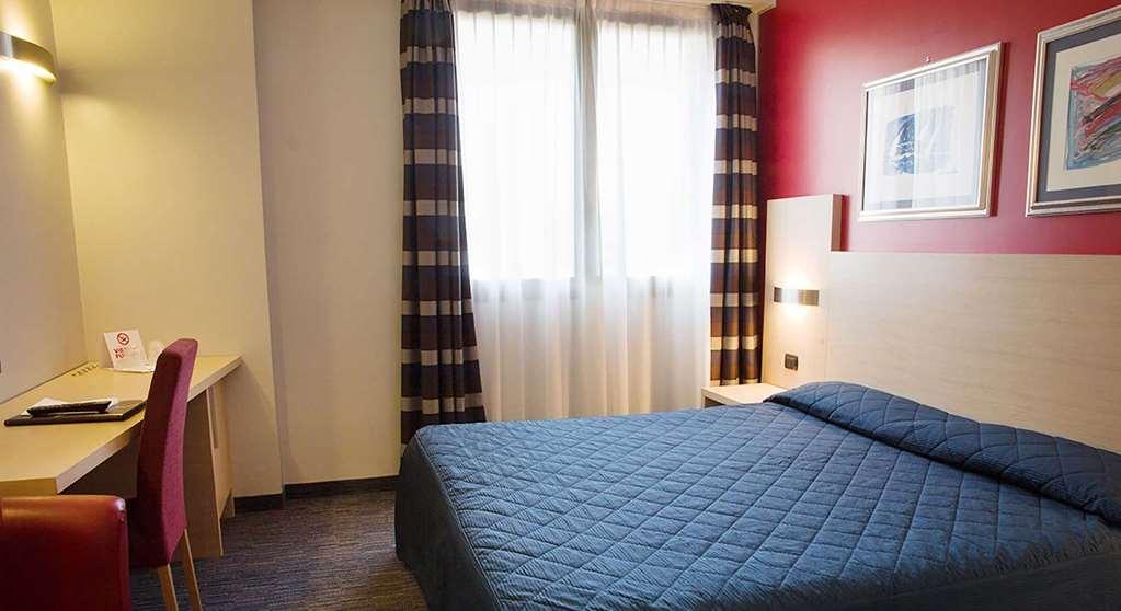 Hotel Sporting Cologno Cologno Monzese Kamer foto